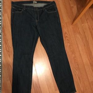Old Navy Skinny Dark Rinse Diva Jeans